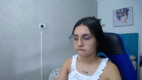 Antonella online show from 01-17-25, 12:21