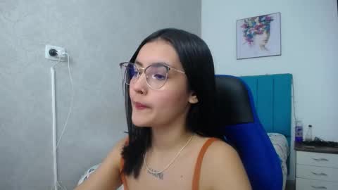 Antonella online show from 01-18-25, 03:16