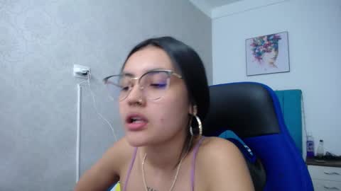Antonella online show from 01-23-25, 03:22