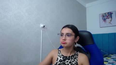 Antonella online show from 01-25-25, 09:57