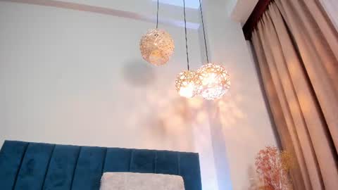 Snapshot of antonellahall_ chatting on 06-11-26, 02:53 AntonellaHall online show from 06-11-26, 02:53