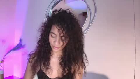 Snapshot of antonellahall_ chatting on 07-02-26, 12:54 AntonellaHall online show from 07-02-26, 12:54