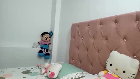 Snapshot of antonellahot21 chatting on 10-14-25, 02:12 antonellahot21 online show from 10-14-25, 02:12