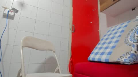 ANTONELLA online show from 01-04-25, 02:04