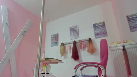 ANTONELLA online show from 01-30-25, 05:06