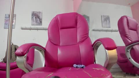 ANTONELLA online show from 11-29-25, 11:35