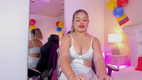 Antonella  online show from 06-22-26, 12:46