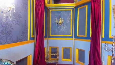 Snapshot of antonellaroux chatting on 12-15-24, 02:05 ANTONELLA online show from 12-15-24, 02:05