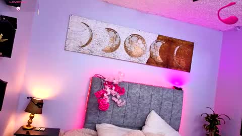  Antonella online show from 10-15-25, 08:20