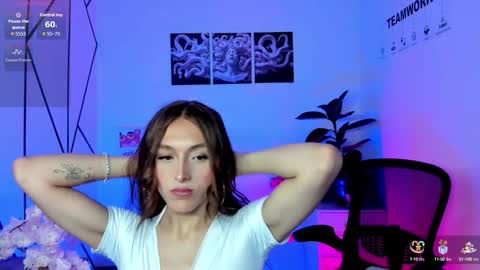  Antonella online show from 10-20-25, 09:04