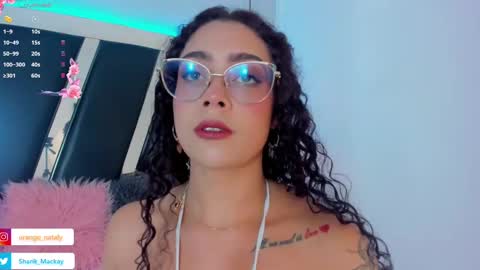 A N T O N E L L E  online show from 02-11-25, 11:21