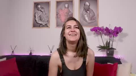 Antonia online show from 06-10-26, 04:56
