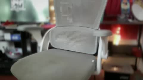 Antonia online show from 12-16-25, 03:44