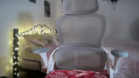 Antonia online show from 02-09-26, 02:48