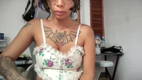 Antonia online show from 05-17-26, 03:48
