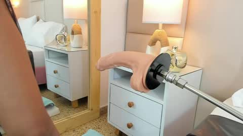 Antonia online show from 03-05-25, 12:05