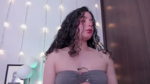 Antonia online show from 09-29-25, 02:16