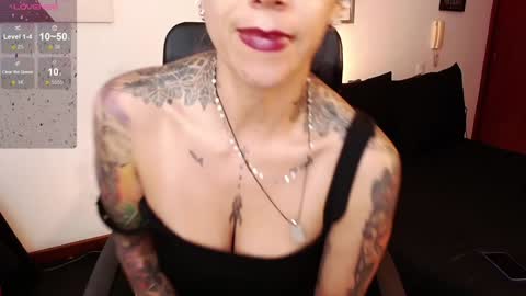 Anto    online show from 01-12-25, 02:19