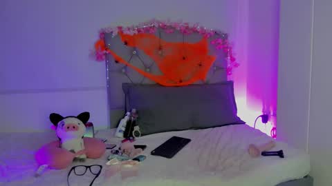 Snapshot of antonieta23 chatting on 10-28-25, 07:34 antonieta23 online show from 10-28-25, 07:34