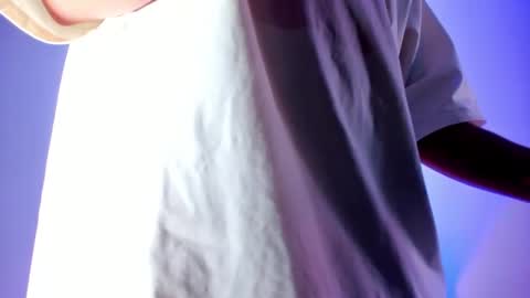 Snapshot of antoniomancinin chatting on 11-06-25, 04:24 brendan and stiiven online show from 11-06-25, 04:24