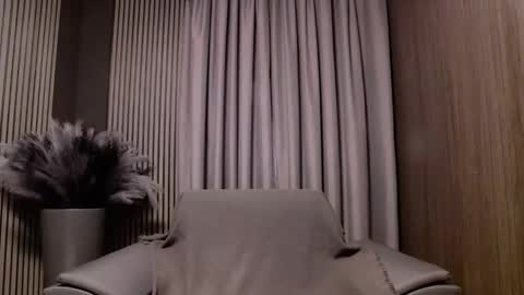 HI My name is Antonio online show from 11-23-25, 08:08