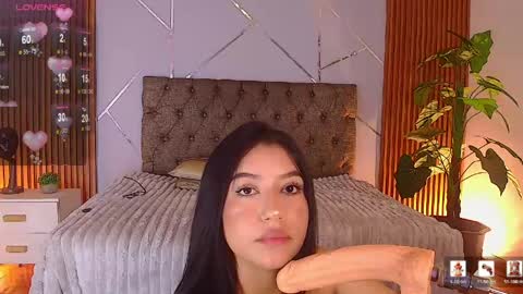Snapshot of antonnellae chatting on 05-08-26, 06:30 Antonella online show from 05-08-26, 06:30