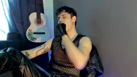 antonnello_ online show from 12-04-25, 04:27