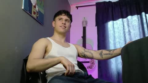 antonnello_ online show from 05-12-26, 07:44