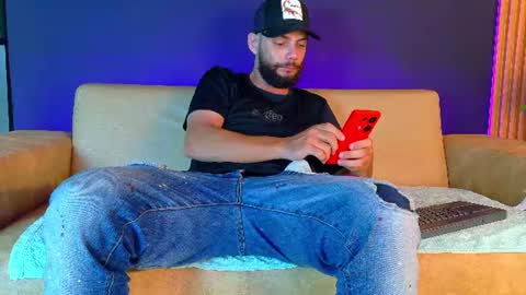 Juan Camilo online show from 06-13-26, 07:23