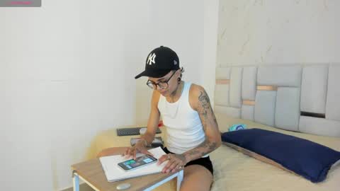 antony_d_ossa online show from 05-31-26, 08:10