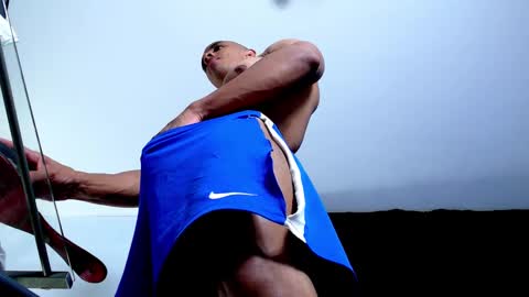 Snapshot of antonywebb94 chatting on 11-26-25, 05:25 Instagram miguelangel1802 online show from 11-26-25, 05:25