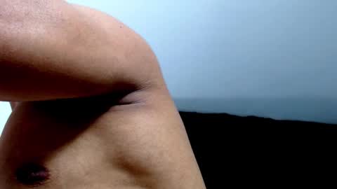 Snapshot of antonywebb94 chatting on 01-14-26, 04:51 Instagram miguelangel1802 online show from 01-14-26, 04:51