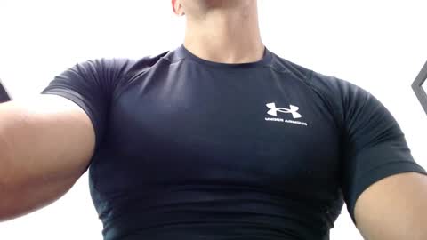 Snapshot of antonywebb94 chatting on 03-17-26, 02:16 Instagram miguelangel1802 online show from 03-17-26, 02:16