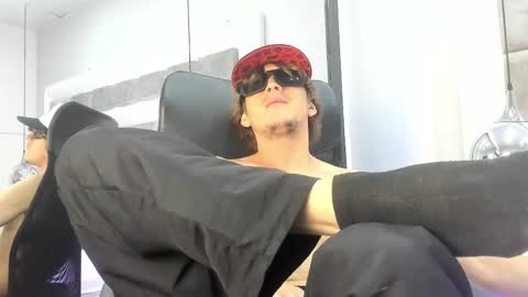 Snapshot of antthony_kings chatting on 10-20-25, 11:05 Anthony King online show from 10-20-25, 11:05