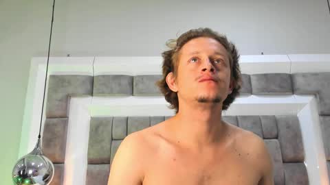 Snapshot of antthony_kings chatting on 11-07-25, 10:54 Anthony King online show from 11-07-25, 10:54