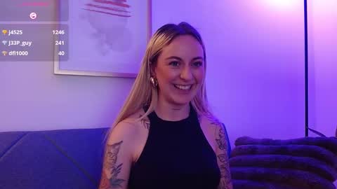 Antonia online show from 02-18-25, 02:38