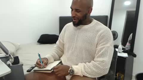 Snapshot of antwanblack11 chatting on 09-22-25, 11:29 antwanblack11 online show from 09-22-25, 11:29