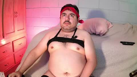 AnuarFox online show from 09-26-25, 09:57