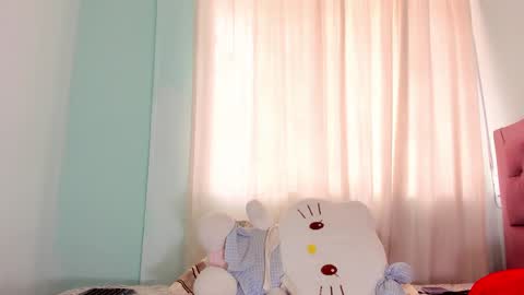 Any online show from 02-03-25, 06:49