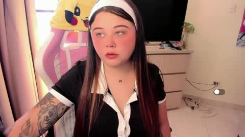   Independent model  online show from 04-29-26, 04:00