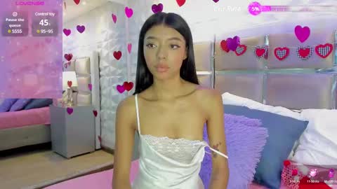 ANY online show from 02-13-25, 04:17