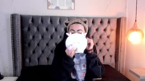 anya_belth online show from 06-21-26, 12:41