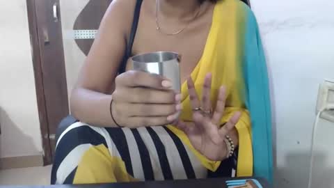 anya kapoor no face online show from 09-23-25, 04:21