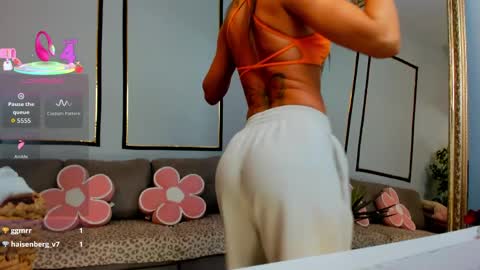 Snapshot of anyarayne chatting on 04-06-26, 03:02 Anya online show from 04-06-26, 03:02