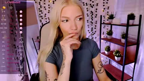 Anya online show from 05-06-26, 02:08