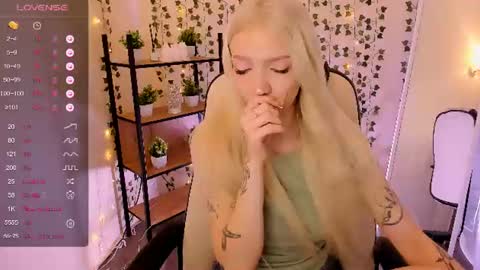 Anya online show from 06-17-26, 02:14