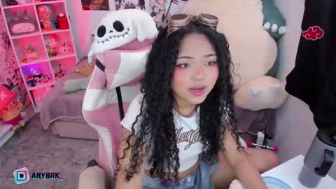 Snapshot of anyburkee chatting on 10-24-25, 11:56 Any online show from 10-24-25, 11:56