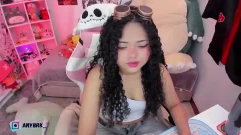 Snapshot of anyburkee chatting on 10-29-25, 12:57 Any online show from 10-29-25, 12:57