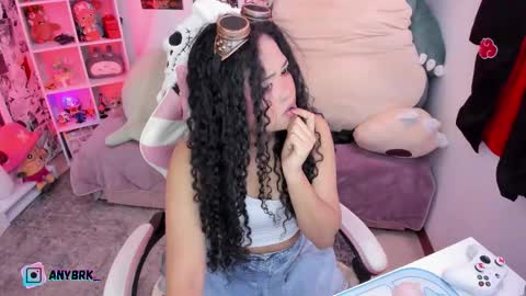 Snapshot of anyburkee chatting on 11-12-25, 02:01 Any online show from 11-12-25, 02:01