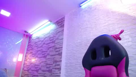 Snapshot of anyelaevansx chatting on 02-11-25, 06:55 Anyela online show from 02-11-25, 06:55